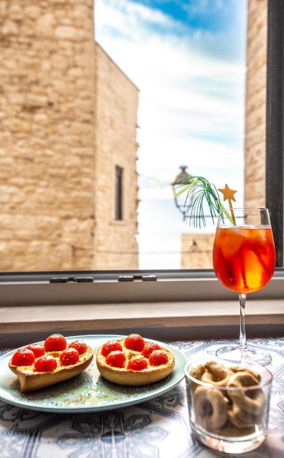 Dimora Nel Palazzo Ducale With Private Parking Leilighet Giovinazzo Eksteriør bilde